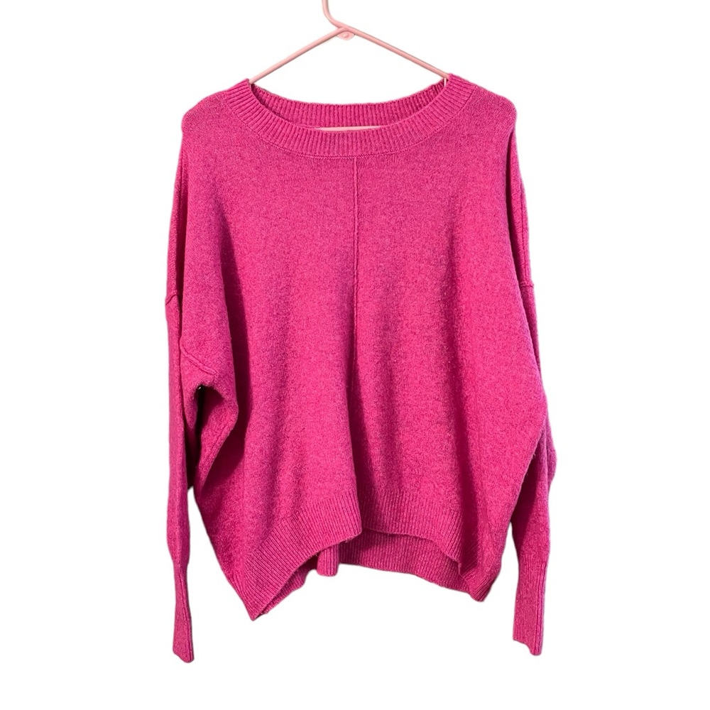 VINCE CAMUTO Crewneck soft Sweater Women’s Color Pink Size L